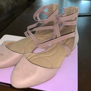 Torrid Size 10 ballet pink flat